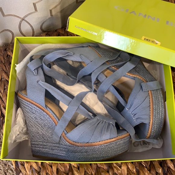 Gianni Bini Heels size 7.5 - Picture 9 of 9